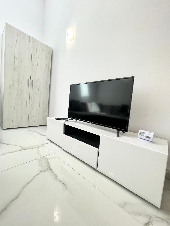 The Loft Apartment Bucharest Exterior photo